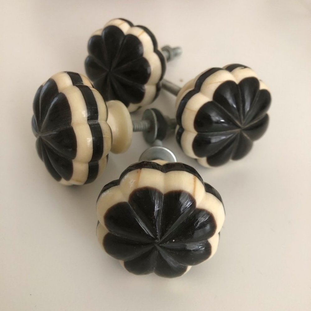 Anthropologie knobs set of 4